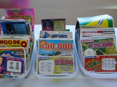 Imagem ilustrativa da imagem Caixa pode voltar a vender loteria instantânea, a popular raspadinha