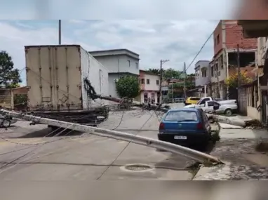 Simba com crianças internadas no hospital