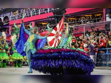 Imagem ilustrativa da imagem Com enredo de mitologia africana, Viradouro conquista Carnaval 2024 do RJ