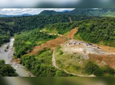 Imagem ilustrativa da imagem Deslizamento de terra mata ao menos 34 pessoas na Colômbia