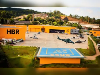 Veículos na BR-262, que  vai ficar sob administração do governo federal, enquanto o trecho de Minas Gerais será oferecido à iniciativa privada
