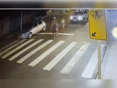 Imagem ilustrativa da imagem Família é atropelada por moto pilotada por adolescente em Fundão