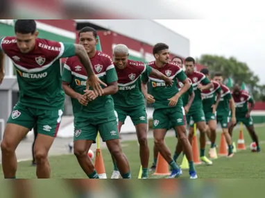Abel Ferreira e Raphael Veiga comemoram gol do Palmeiras