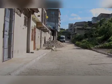 Homem ameaçou funcionária usando o utensílio doméstico