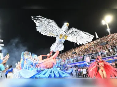 Desfile da Mocidade Unida da Glória no Carnaval de Vitória 2024