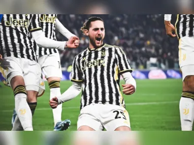 Imagem ilustrativa da imagem Juventus supera Roma e fica mais perto da líder Inter de Milão
