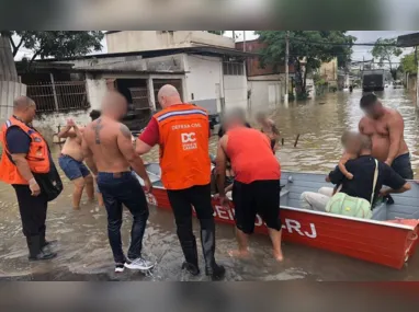 Chuva deixou mais de 9,3 mil pessoas fora de casa no Rio de Janeiro