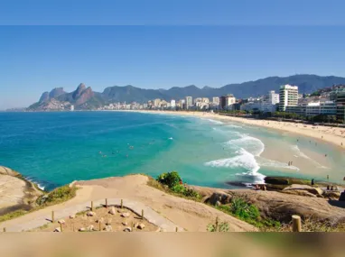 Praia de Coqueirinho, que fica na cidade, pode ser um dos locais mais afetados pelo problema