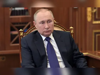 Imagem ilustrativa da imagem Putin diz, em entrevista, que os EUA 'devem negociar' sobre a Ucrânia