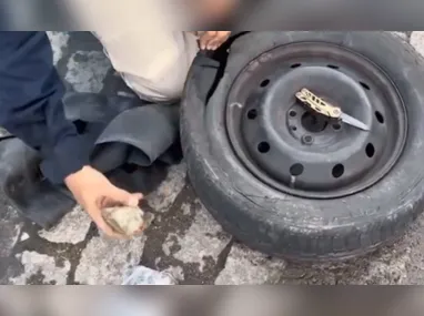 Imagem ilustrativa da imagem Suspeito é preso com 2kg de "supermaconha" escondida em pneu de carro no ES