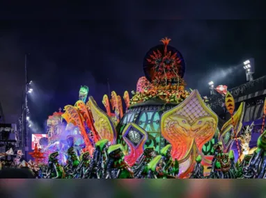 Imagem ilustrativa da imagem Viradouro é campeã do carnaval do Rio e leva terceiro título da sua história