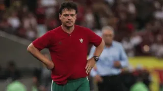 Imagem ilustrativa da imagem Fluminense espera acordo nas próximas semanas para renovar com Diniz