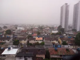 Imagem ilustrativa da imagem Previsão de chuvas moderadas com pancadas fortes para esta quarta em Pernambuco