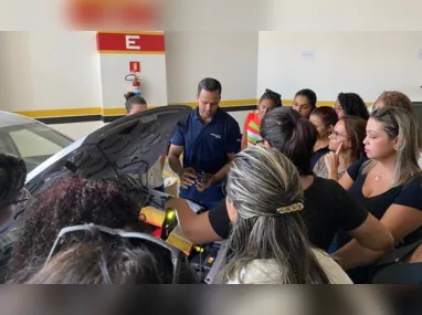 Henrique nasceu com 2,750 kg através de um parto cesárea