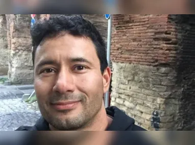 Imagem ilustrativa da imagem Brasileiro que morou de graça em hotel de Nova Iorque acumula histórias improváveis