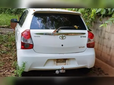 Imagem ilustrativa da imagem Carro utilizado em roubo de armas de clube de tiro no ES é encontrado