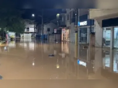 Tempo nublado: outono começa com chegada de frente fria