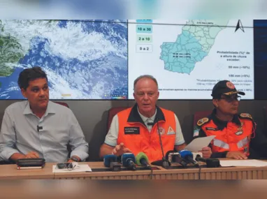Casagrande está em Brasília para tratar da recuperação dos municípios afetados pela chuva no Espírito Santo