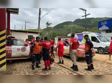 A professora Adair Antônia Fernandes Medeiro, de 43 anos, e o filho Leonardo, de 6, morreram após o desabamento de uma barreira