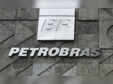 Imagem ilustrativa da imagem Justiça afasta presidente do Conselho da Petrobras do cargo