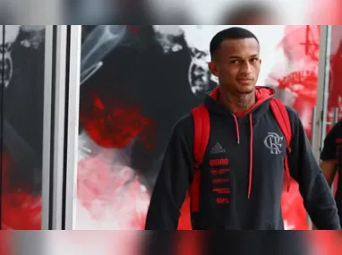 Imagem ilustrativa da imagem Lateral do Flamengo dá a sua versão após agredir empresário