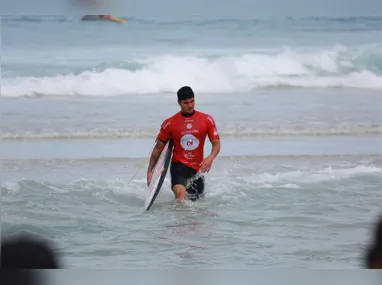 Imagem ilustrativa da imagem Medina é eliminado por John John Florence nas oitavas de final em Margaret River