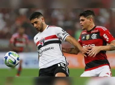 Imagem ilustrativa da imagem São Paulo visita Flamengo no Brasileiro com o técnico Thiago Carpini por um fio