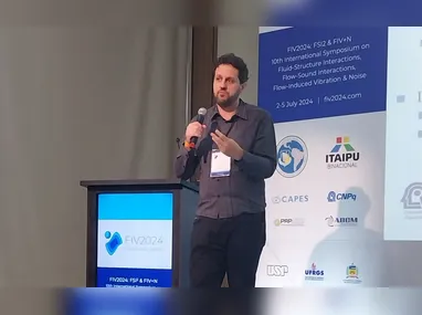 Beatriz da Silva gravava um vídeo quando o namorado fez uma manobra arriscada e ela acabou morrendo