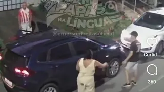 Imagem ilustrativa da imagem Mulheres botam bandidos para correr com chineladas, na Macaxeira; COM VÍDEO