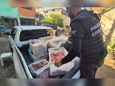 Imagem ilustrativa da imagem 4 toneladas de carnes apreendidas: abatedouro ilegal vendia produto em feiras