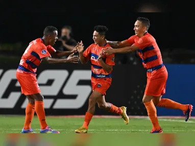 Bahia sofre a virada do Nacional e perde a invencibilidade na Copa Libertadores
