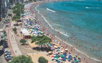 Imagem ilustrativa da imagem Guarapari estuda regras para ônibus de turismo que chegam a cidade
