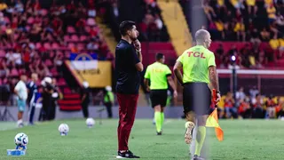 Imagem ilustrativa da imagem António Oliveira pede apoio incondicional e jogadores emocionalmente fortes