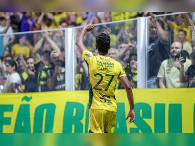Ednaldo contraria pressão até de aliados e estica a corda por Ancelotti