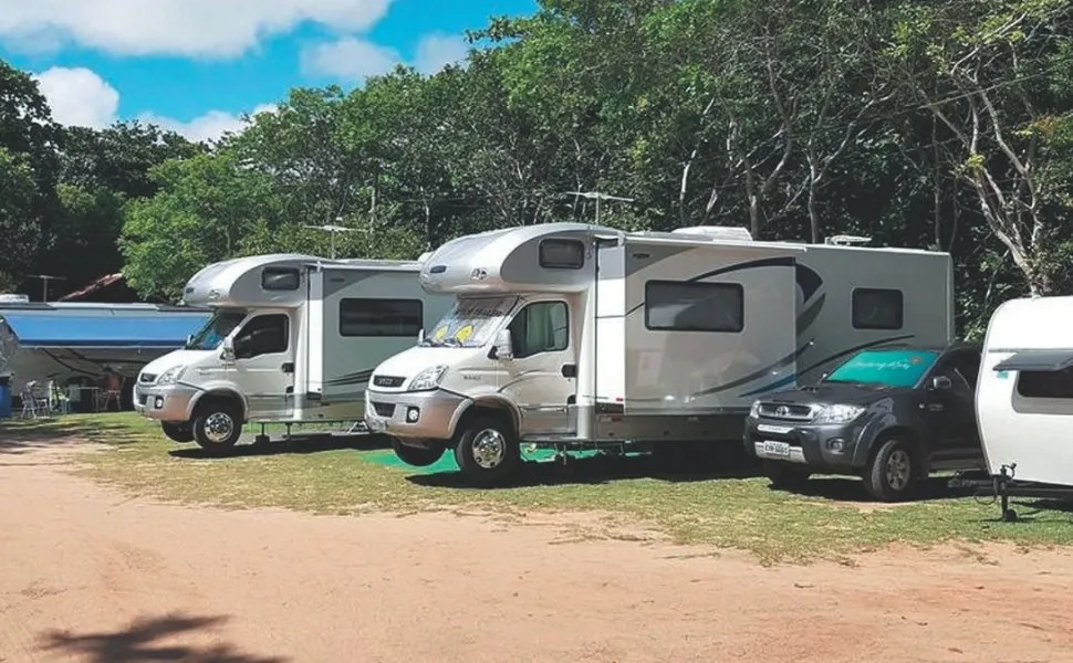 Imagem ilustrativa da imagem Camping do ES proíbe recarga de bicicletas e carros elétricos