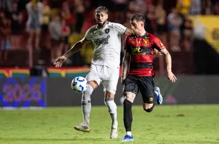 Imagem ilustrativa da imagem Para variar, Sport volta a perder e se afunda ainda mais na Série A