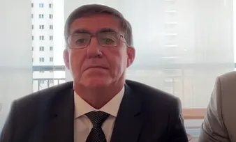 Imagem ilustrativa da imagem General diz que se reuniu com Bolsonaro para 'acalmá-lo' e nega golpe