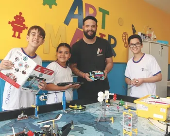 Imagem ilustrativa da imagem Com robótica e salas maker, escolas de Vitória tornam aulas mais práticas