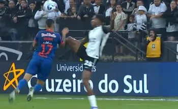 Imagem ilustrativa da imagem Corinthians envia ofício à CBF para contestar pênalti: ‘Tecnicamente insustentável’