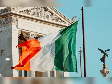 Imagem ilustrativa da imagem Brasileiro morre atropelado por caminhão na Irlanda a caminho do trabalho