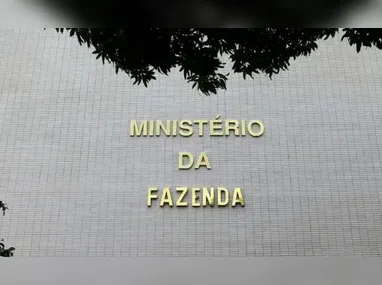 Imagem ilustrativa da imagem Decisão de Moraes fará governo deixar de arrecadar R$ 450 mi neste ano