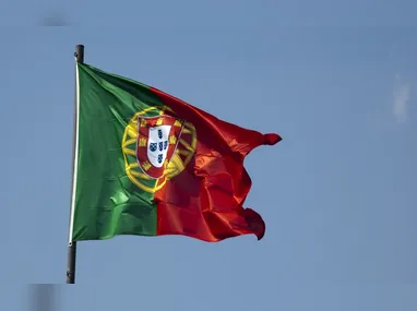 Trump afirmou que, ao tomar conhecimento do Brics, os "atacou com muita força" e prometeu agir caso o grupo avance