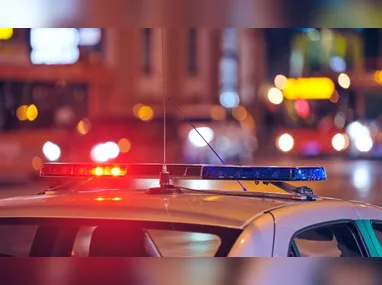 Moradores levaram a uma praça pública corpos de suspeitos mortos em operação da polícia do Rio realizada no dia 28 de outubro