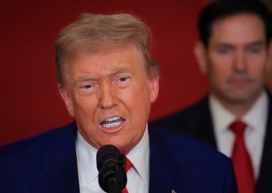 Imagem ilustrativa da imagem 'Vai morrer gente', diz Trump sobre possível retaliação em solo dos EUA