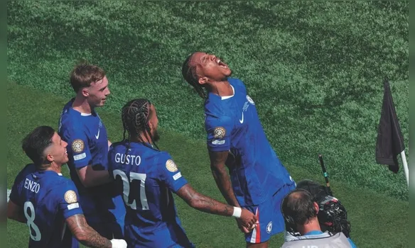 Imagem ilustrativa da imagem O mundo é azul: veja fotos da final da Copa do Mundo de Clubes