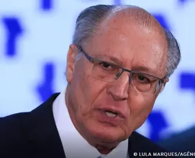 Imagem ilustrativa da imagem Alckmin diz que reaproximação entre Lula e Trump foi “o passo mais importante”