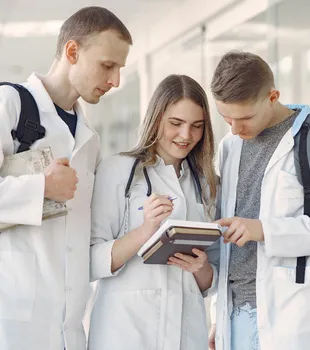 PARA SER psiquiatra, é preciso se graduar em Medicina e fazer residência médica ou pós-graduação específica