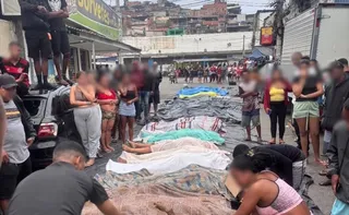 Imagem ilustrativa da imagem Moradores retiram 64 corpos de área de mata e número de mortos se aproxima de 130