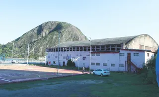 Imagem ilustrativa da imagem Saldanha deve recusar oferta de R$ 92 milhões por sede do clube