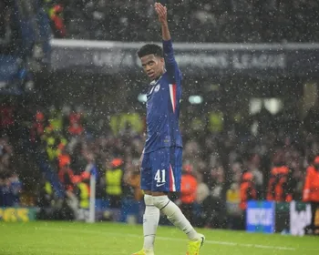 Imagem ilustrativa da imagem Estêvão marca em goleada do Chelsea, Liverpool também goleia e Bayern mantém 100%